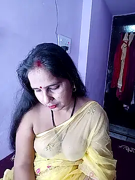 reemacouple007 online show from March 6, 8:27 pm