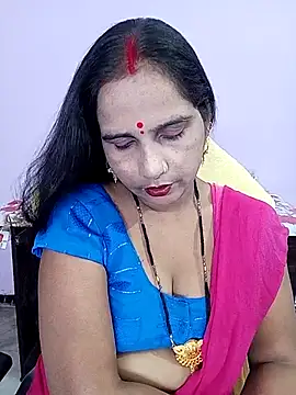 Snapshot of reemacouple007 chatting on June 9, 6:19 pm reemacouple007 online show from June 9, 6:19 pm