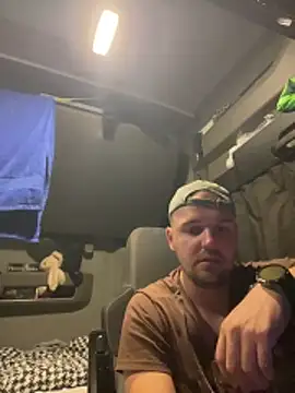 Snapshot of freenki41 chatting on May 30, 7:22 pm freenki41 online show from May 30, 7:22 pm