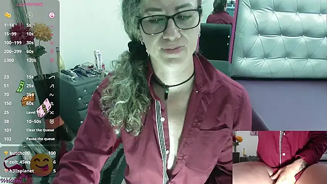 ViickySexy online show from February 11, 10:39 pm