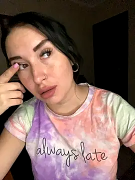 Roxana Bell online show from October 23, 5:01 pm