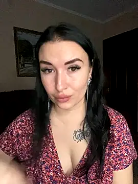 Roxana Bell online show from December 2, 7:53 pm