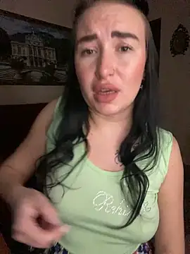 Roxana Bell online show from February 22, 5:00 pm