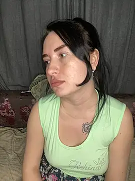 Roxana Bell online show from March 25, 9:43 pm