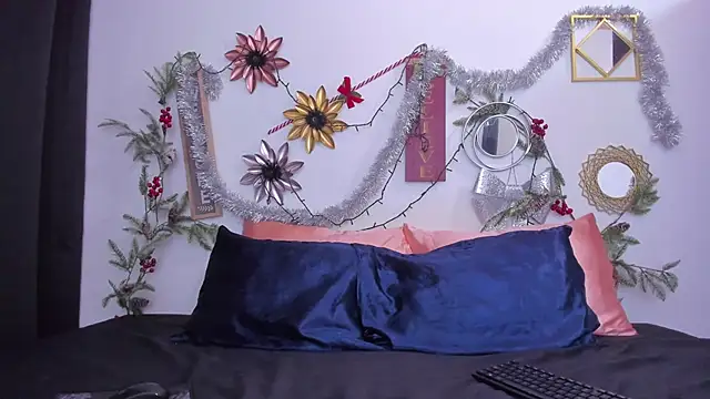 Snapshot of paolitakens chatting on January 7, 9:46 pm paolitakens online show from January 7, 9:46 pm