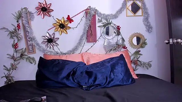 Snapshot of paolitakens chatting on January 13, 7:11 am paolitakens online show from January 13, 7:11 am