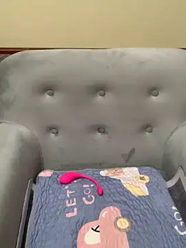 Linda-Mora online show from February 22, 5:13 pm