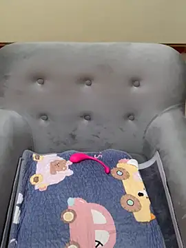 Linda-Mora online show from March 8, 5:43 pm