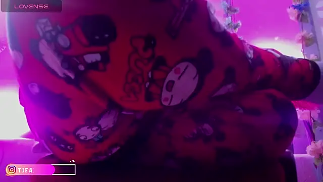 little tifanny82 online show from September 18, 6:43 pm