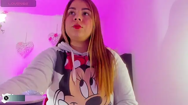 little tifanny82 online show from October 1, 9:43 pm