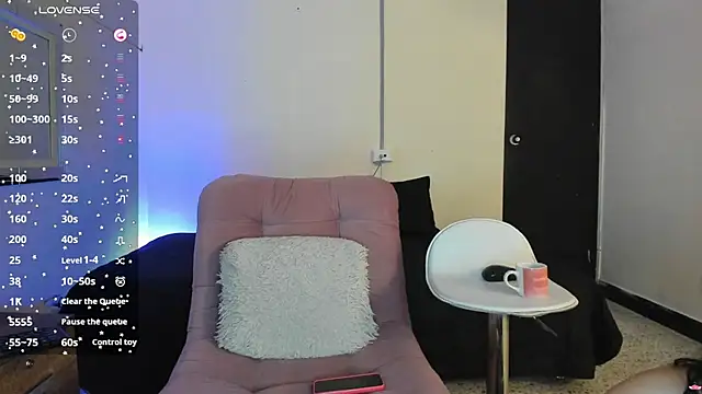 liily moore online show from February 24, 9:21 am