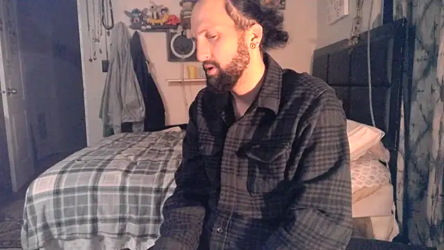 BobbyQ29 online show from April 3, 10:02 am