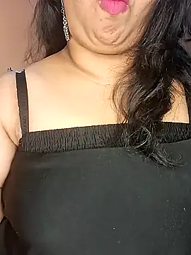 Ravina patil1 online show from January 18, 3:49 pm