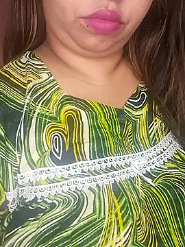 Ravina patil1 online show from February 8, 10:29 am