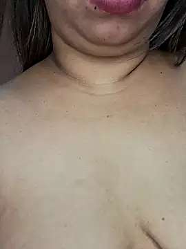 Ravina patil1 online show from February 11, 3:40 pm