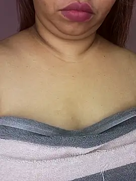 Ravina patil1 online show from April 1, 2:47 pm