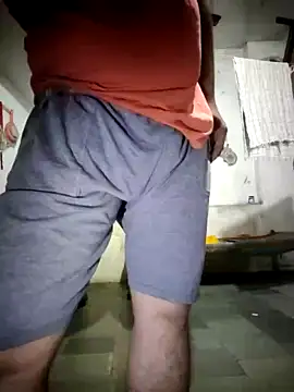 StayAway1212 online show from January 29, 6:28 pm