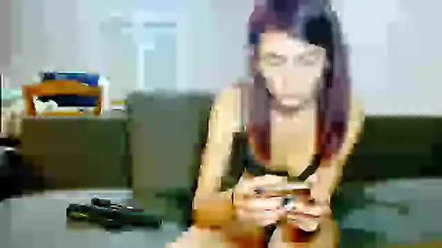 Snapshot of Fit_Yummy chatting on December 26, 8:11 pm Fit Yummy online show from December 26, 8:11 pm