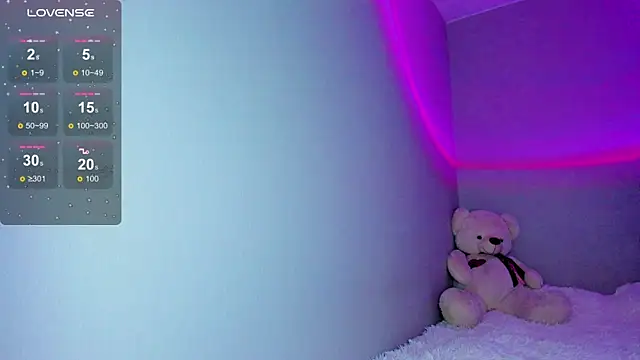 misspollywow online show from December 21, 6:04 pm