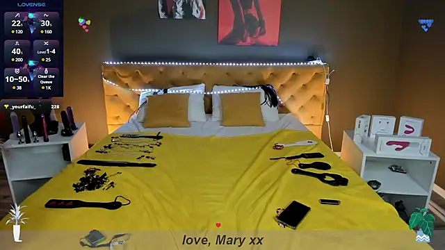 Mary Xextra online show from February 8, 4:14 am