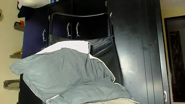 Real1jc online show from April 18, 12:09 pm