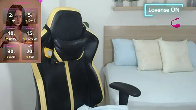 Snapshot of enma30_ chatting on January 6, 1:52 pm enma30  online show from January 6, 1:52 pm