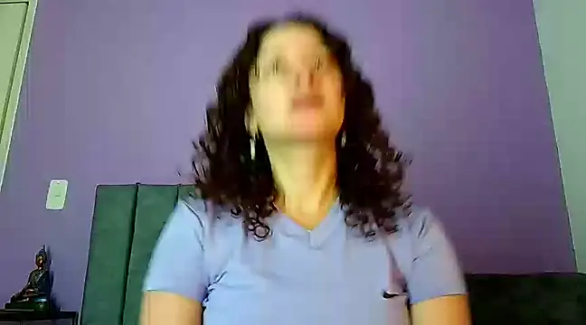 Snapshot of ArtesanaMK chatting on February 24, 7:30 pm ArtesanaMK online show from February 24, 7:30 pm