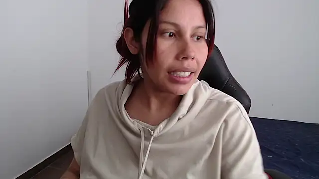 Ashley A online show from February 1, 6:19 pm