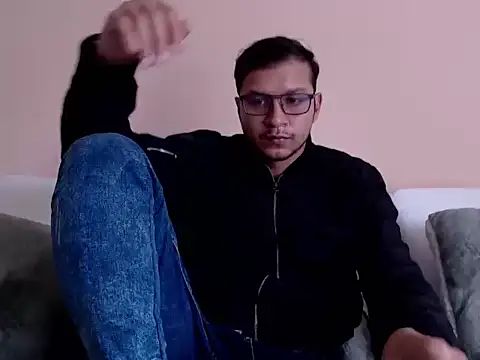 andy loverxx online show from April 10, 8:02 pm