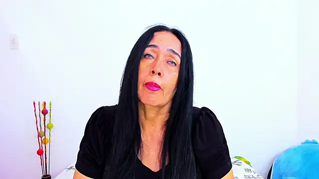 HorniestMilf online show from March 21, 8:01 pm