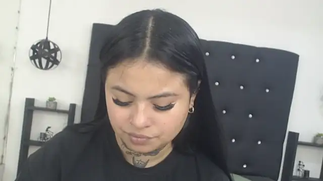 Mels  online show from March 21, 5:38 pm