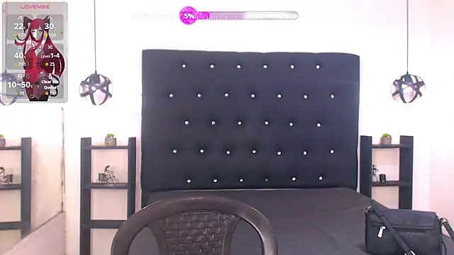 Mels  online show from April 13, 6:13 pm