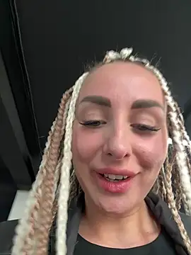 Snapshot of TwixCouple chatting on December 7, 8:55 am TwixCouple online show from December 7, 8:55 am