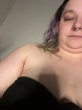 kitten0760 online show from May 24, 1:43 am