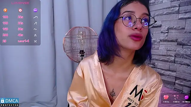 BellaOdisea online show from March 11, 8:31 pm