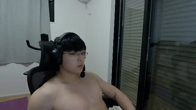 Snapshot of Tkcqcc chatting on October 1, 4:46 pm Tkcqcc online show from October 1, 4:46 pm