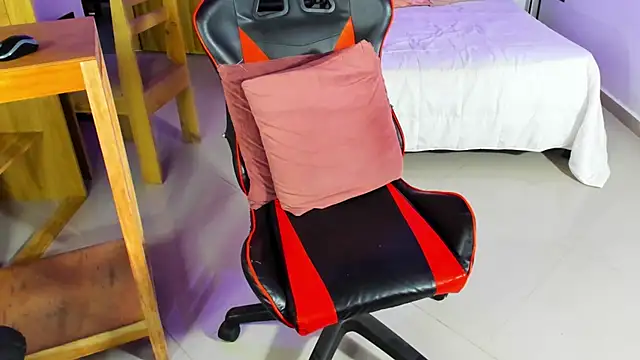 sexy blackman3606 online show from April 15, 7:58 pm