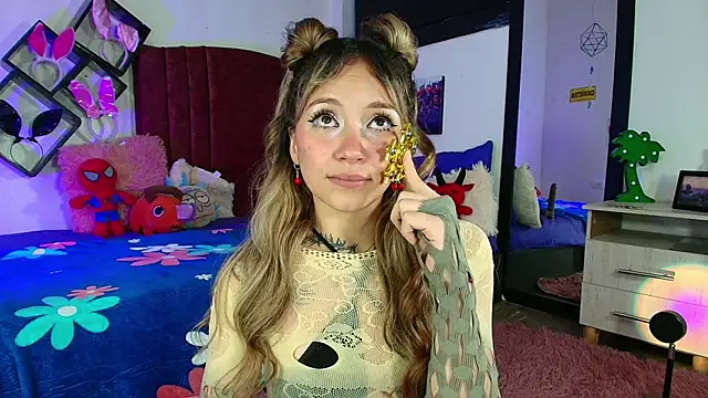 alisson zafiro  online show from March 2, 8:59 am