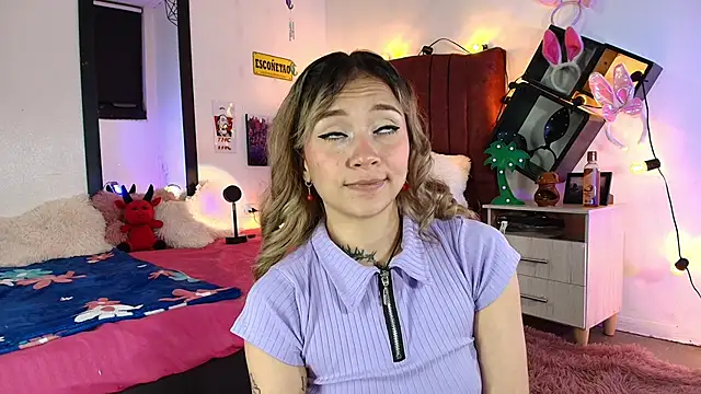 alisson zafiro  online show from March 11, 3:26 am