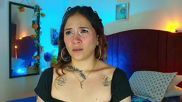 alisson zafiro  online show from April 23, 3:08 am