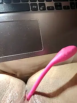 xxcatwomanxx online show from December 10, 6:54 am