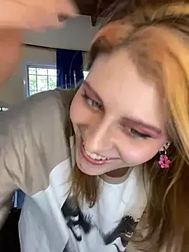 FlorBich online show from December 8, 8:04 pm