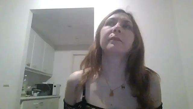 JasmineGlamour online show from April 1, 9:34 pm