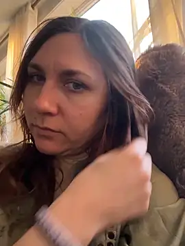 JasmineGlamour online show from April 12, 6:24 pm