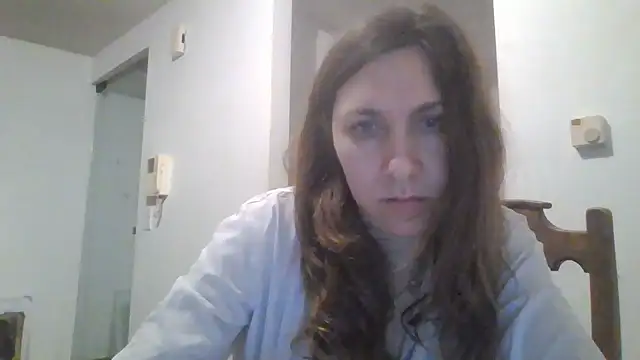 JasmineGlamour online show from April 16, 9:39 pm