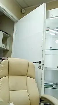 Snapshot of FantasyMichelle chatting on December 26, 10:16 am FantasyMichelle online show from December 26, 10:16 am