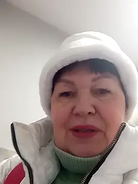 Snapshot of FantasyMichelle chatting on January 10, 8:40 am FantasyMichelle online show from January 10, 8:40 am