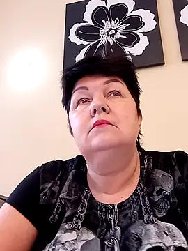 Snapshot of FantasyMichelle chatting on February 12, 7:23 am FantasyMichelle online show from February 12, 7:23 am