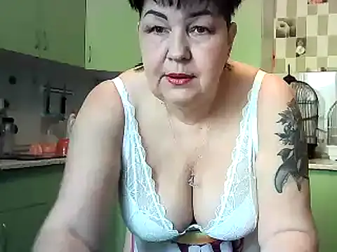 Snapshot of FantasyMichelle chatting on February 26, 6:15 am FantasyMichelle online show from February 26, 6:15 am