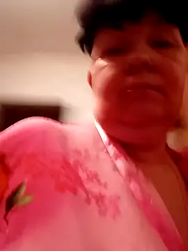 Snapshot of FantasyMichelle chatting on March 5, 6:33 am FantasyMichelle online show from March 5, 6:33 am